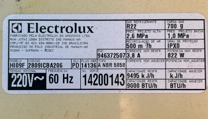 Split Electrolux 9000mil btus 