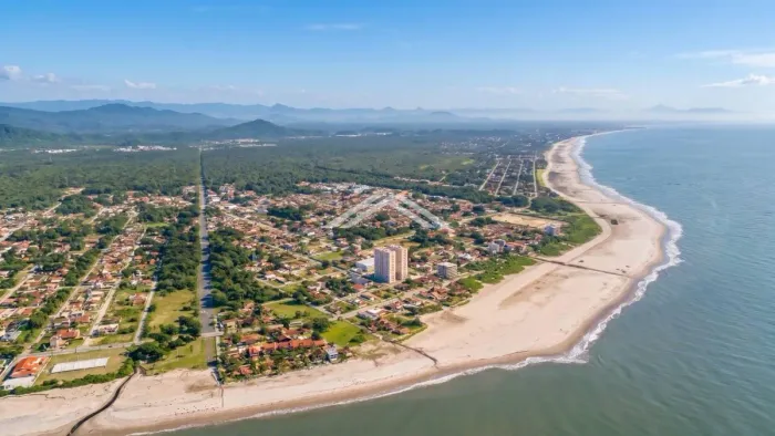 Apartamento Residencial Babitonga Beach Club à Venda, com 2 Dormitorios, Pontal do Norte -
