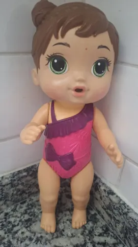 Boneca Baby Alive banho