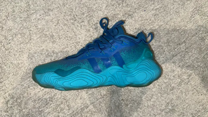 Tênis de basquete Trae Young 3 Lucid Cyan