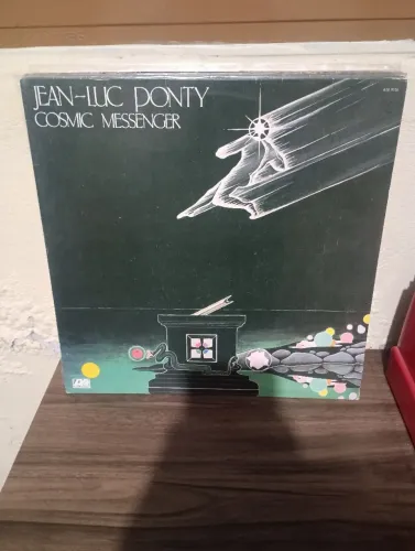 Jean Luc Ponty - Cosmic Messenger
