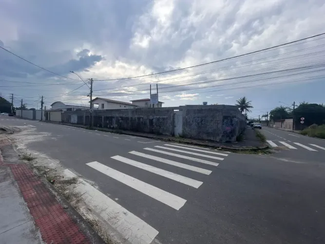 Terreno de Esquina para venda com 960 m² na Praia dos Recifes - Vila Velha - ES