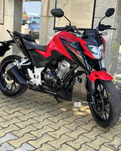 CB TWISTER 300