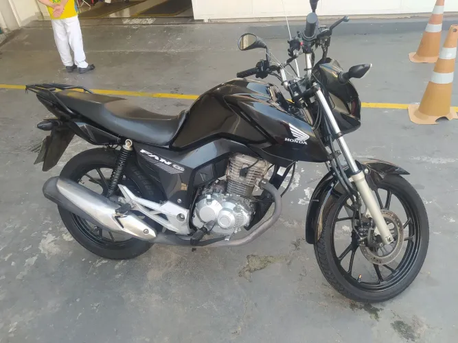 Fan 160 único dono manual chave reserva nota fiscal revisada só andar