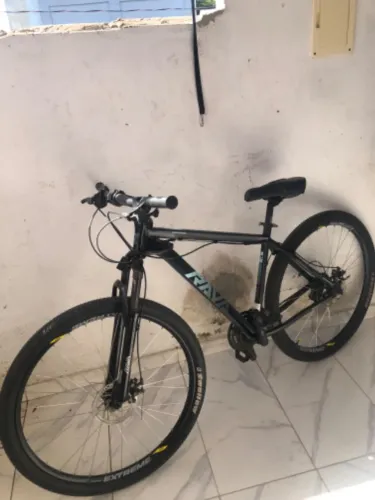 Bicicleta aro 29 por 700 reais