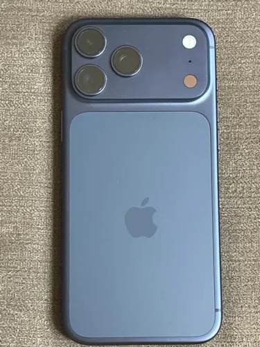 iPhone 17 Pro Max Azul