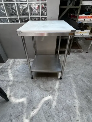 Mesa de corte tampo de polietileno 