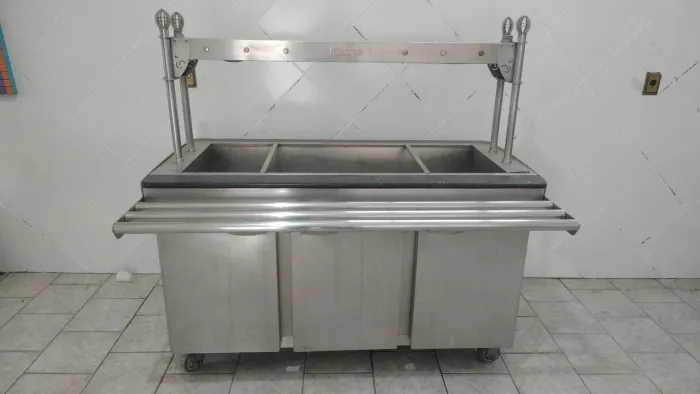 Balcão Térmico MACOM 1,80m 4 Cubas 220v Robusto - Tenho outros itens leia na descrição.