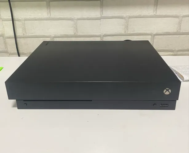 Xbox One X 1 Tb