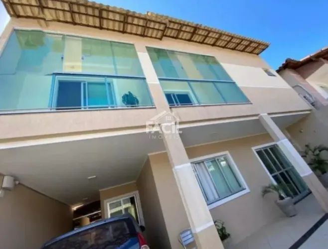 Casa em Morada de Laranjeiras - Serra