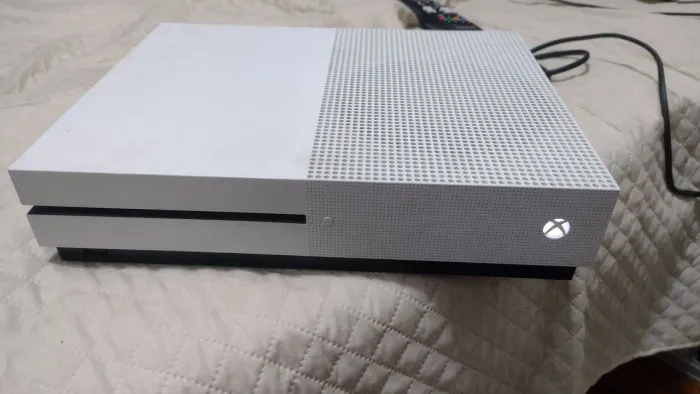 Xbox onde ,1 terá de memória, aceito proposta 