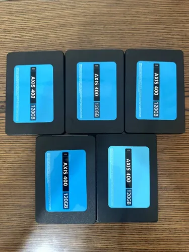 05 unidades SSD 120GB Sata III com saúde entre 98% à 100%