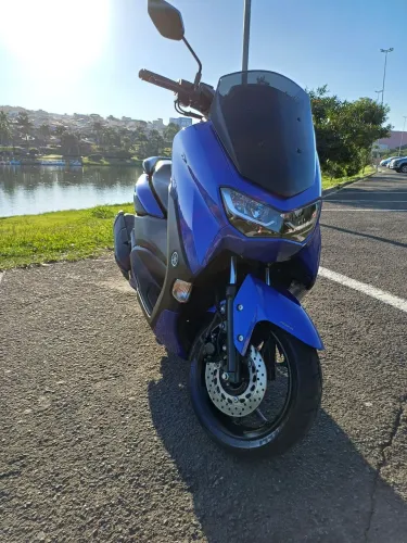 NMAX Connected 160 ABS