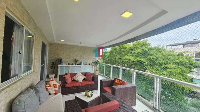Recreio dos Bandeirantes | Apartamento 3 quartos, sendo 1 suite