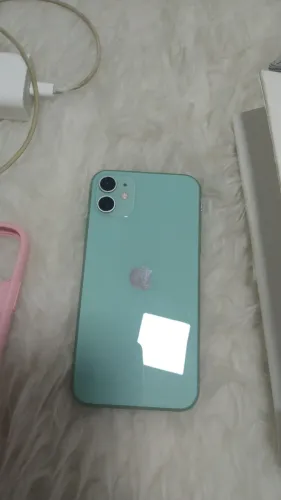 Vendo excelente iphone 11 128 G vindo dos EUA