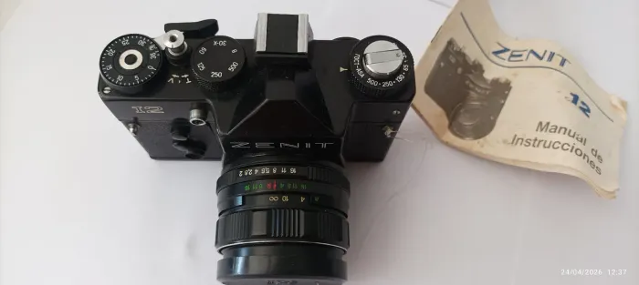 Camera antiga Zenit 12 impecável.