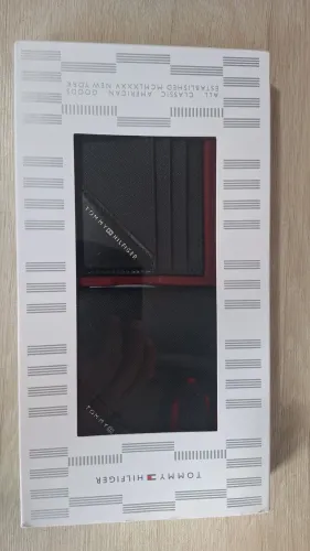 Kit Tommy Hilfiger Carteira e Porta cartão