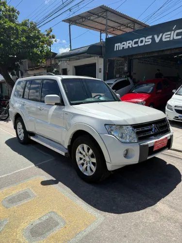 Mitsubishi Pajero HPE Full 3.2 4X4 T.i.dies. 5P AUT 2011