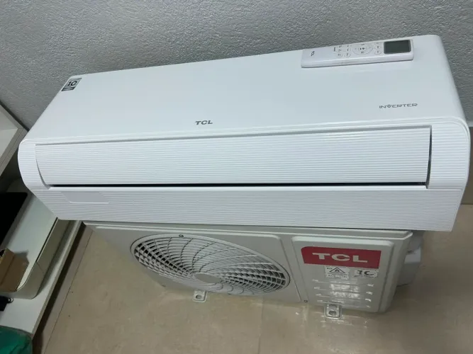 Ar condicionado Inverter 9.000 Btus (JÁ INSTALADO)