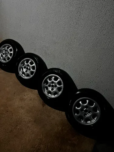 Rodas aro 13 e pneus novos