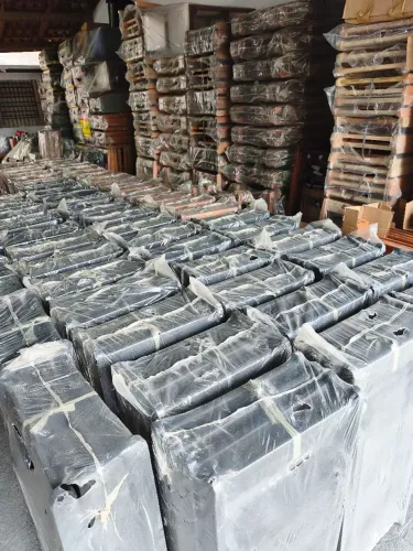 Conjuntos de mesas e cadeiras dobrável a pronta entrega . Pagamento somente na entrega