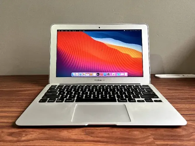 MacBook Air 2013 - 11 polegadas - Impecável?