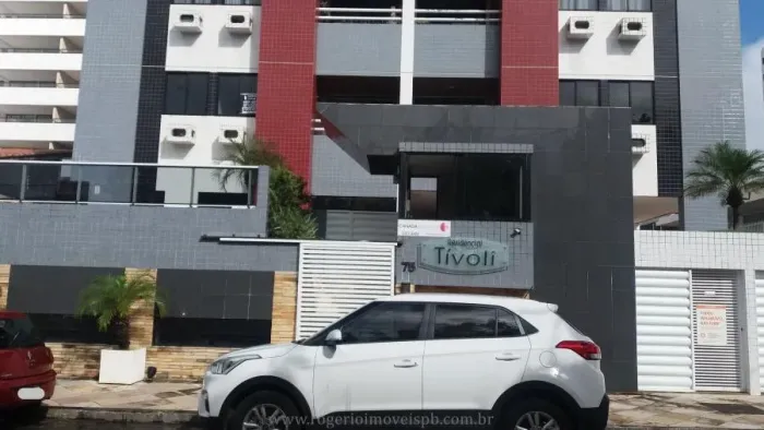 Apt 4 quartos em Manaira 