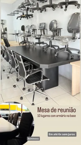 Mesa de reunião 10 lugares com armário na base seminova- em até 6x sem juros 