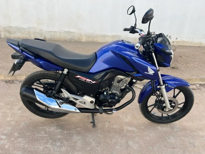 CG FAN 2021/2022 ÚNICO DONO 22.700KM
