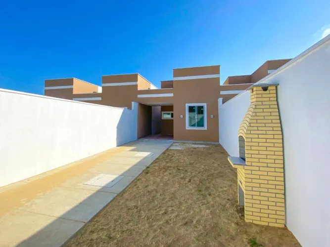 Casa à venda no Aquiraz com 2 quartos e 86,60m² de área construída REF: 3667