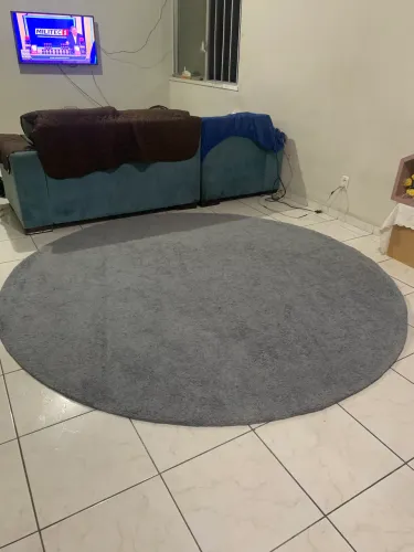 Tapete 2,40 cm Cartago Vanessa Guilherme alto padrão cinza felpudo