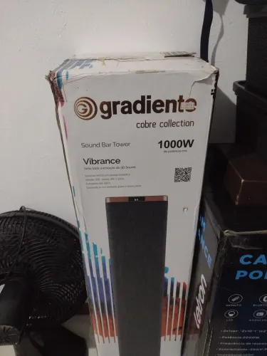 Vendo torre soundbar da gradiente