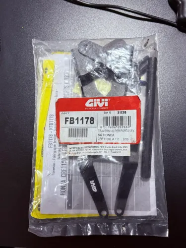 Suporte de gps givi para Africa twin 1100