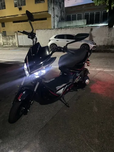 Moto elétrica AXC