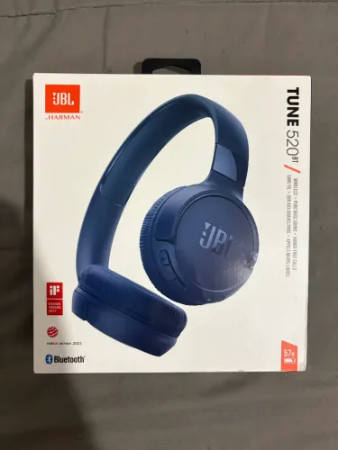 Fone de ouvido JBL Tune 520bt