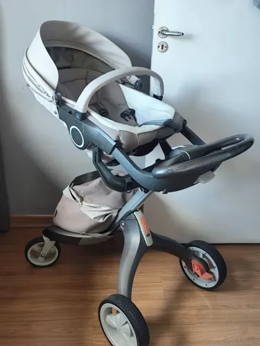Stokke Xplory V4 Completo c/ Bolsa e Saco de Inverno