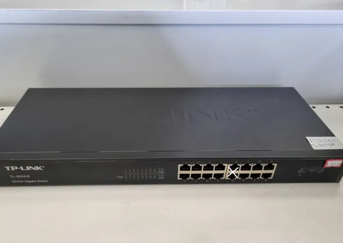 Switch Tp-Link TL-SG1016 16 Portas Gigabit | Portas 9 e 10 com Defeito.