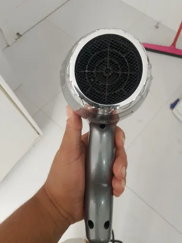 Vendo um secador laser semi-novo sem marcas de uso