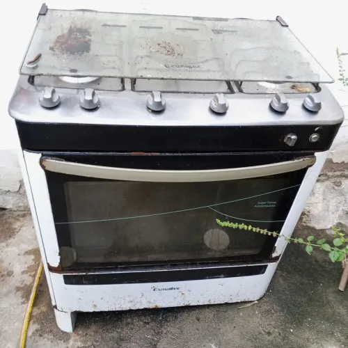 Vende-se fogão 5 bocas