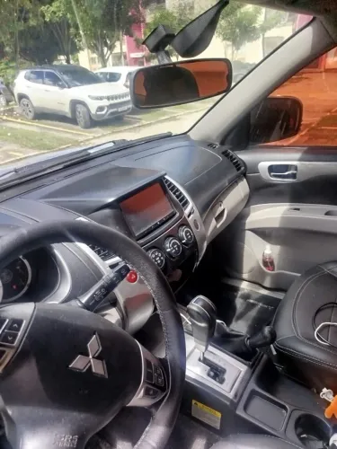 Mitsubishi Pajero Dakar 3.2 4X4 T.i. Dies. 5P Aut. 2013