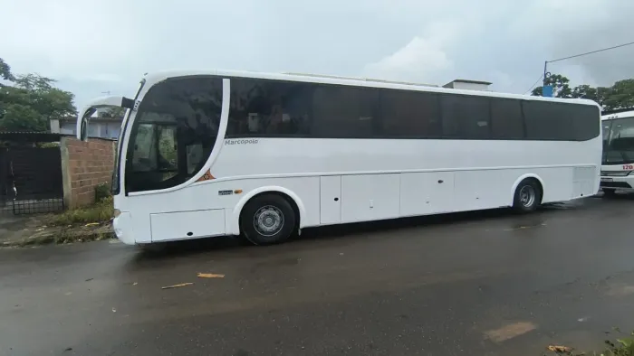 Vendo onibus g6 2002 scania