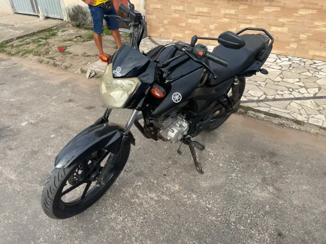 Yamaha ybr factor 125 ed 2017 aceito troca financio passo cartão. 