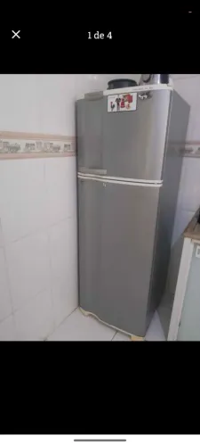 Vendo geladeira 