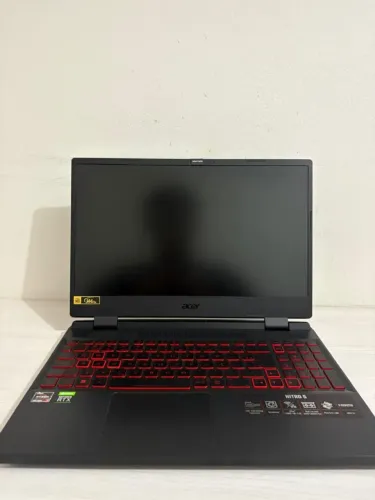 Acer Nitro 5 Ryzen 7 7735HS RTX 3050