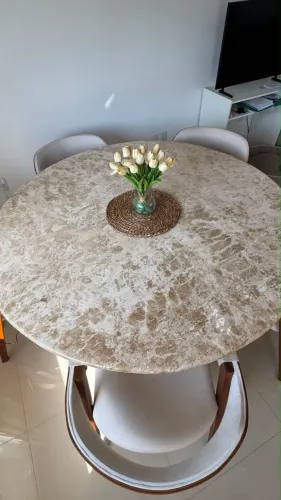 Mesa de Jantar em Mármore Travertino + 6 Cadeiras Ibiza