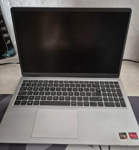 Notebook Dell Inspiron 15 3515