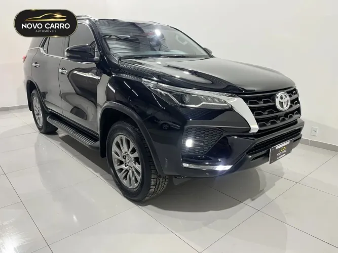 Toyota Hilux SW4 SRV 4X2 2.7 Flex 16V Aut. 2021