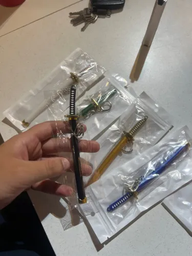 Espada decorativa, usada como pilador, chaveiro, coleção