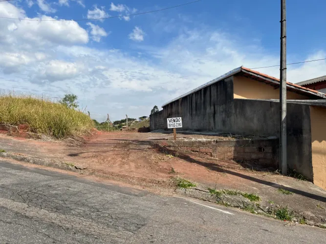 Terreno no Jardim Santo Onofre