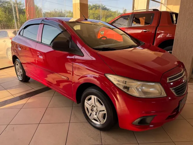 Chevrolet Onix Hatch LT 1.0 8V Flex Power Mec. 4P 2015